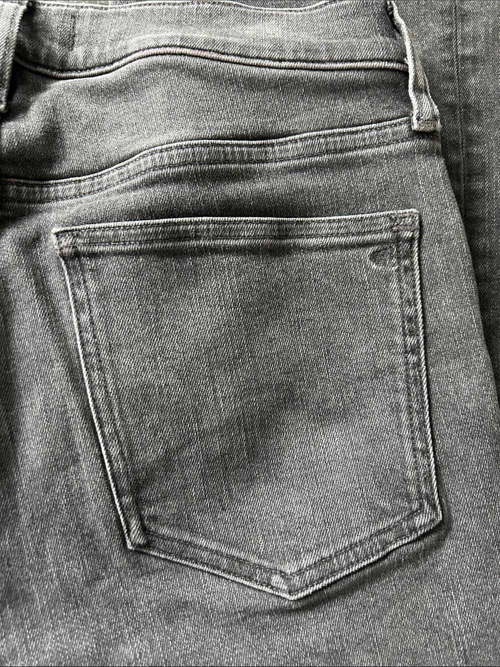 Madewell Women's Gray Straight-Leg Jeans, Washed Charcoal - Picture 5 of 5